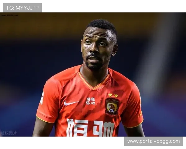 归化球员费南多自降年薪寻求中超回归，生涯转折引关注